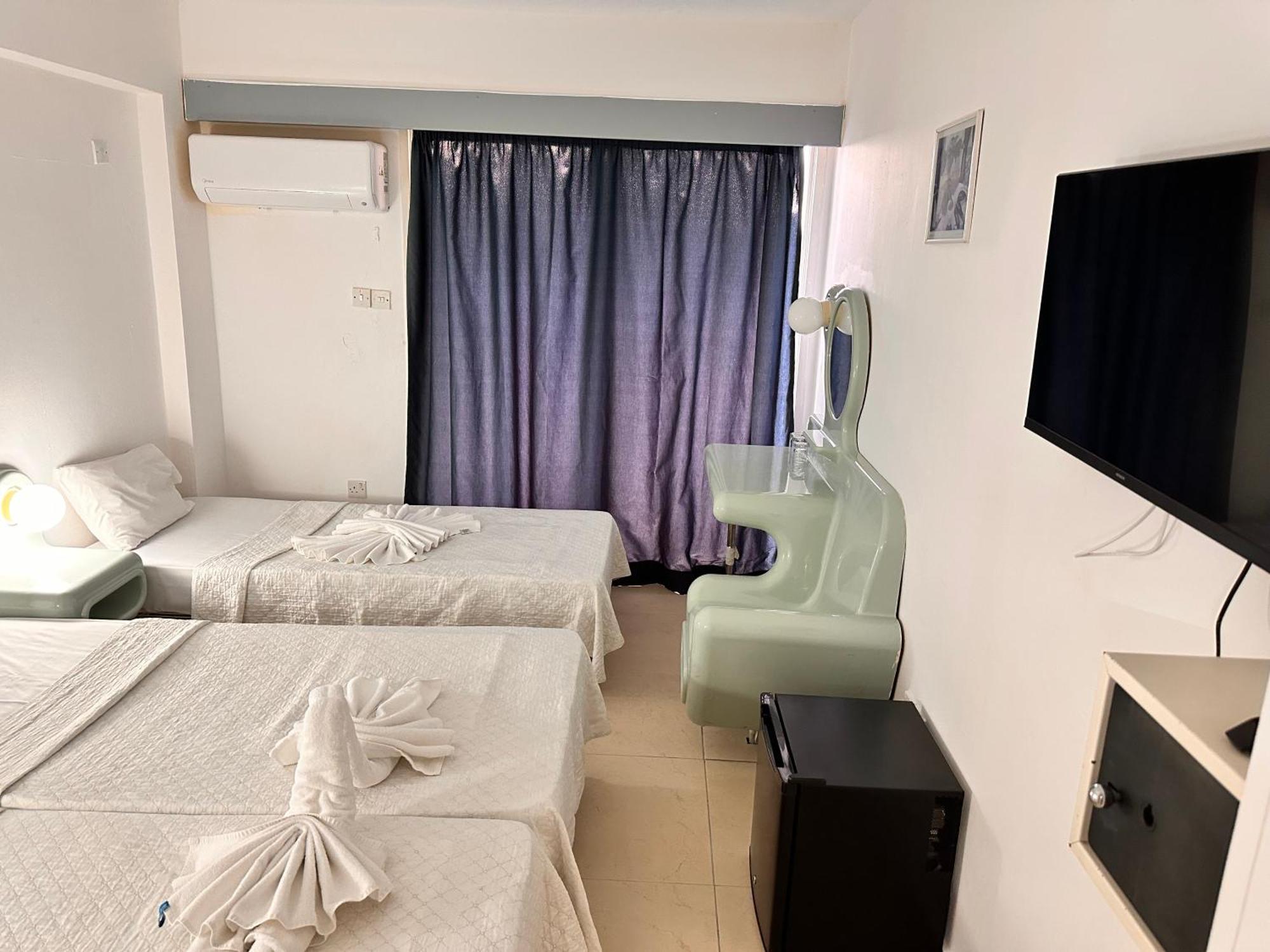 San Remo Hotel Larnaca Luaran gambar
